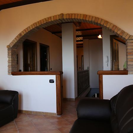 Agriturismo Pirara Sant'Angelo  Εξωτερικό φωτογραφία