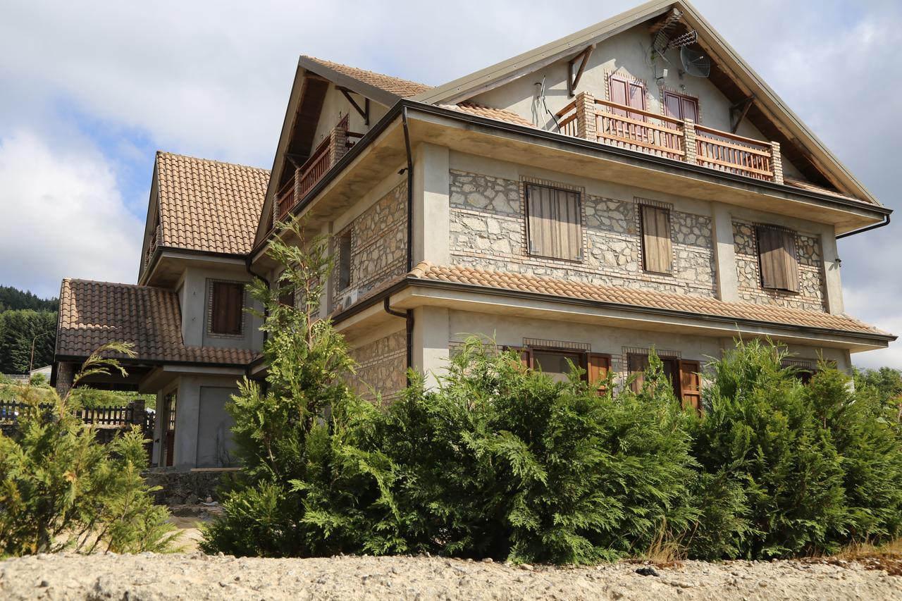 Agriturismo Pirara Sant'Angelo  Εξωτερικό φωτογραφία