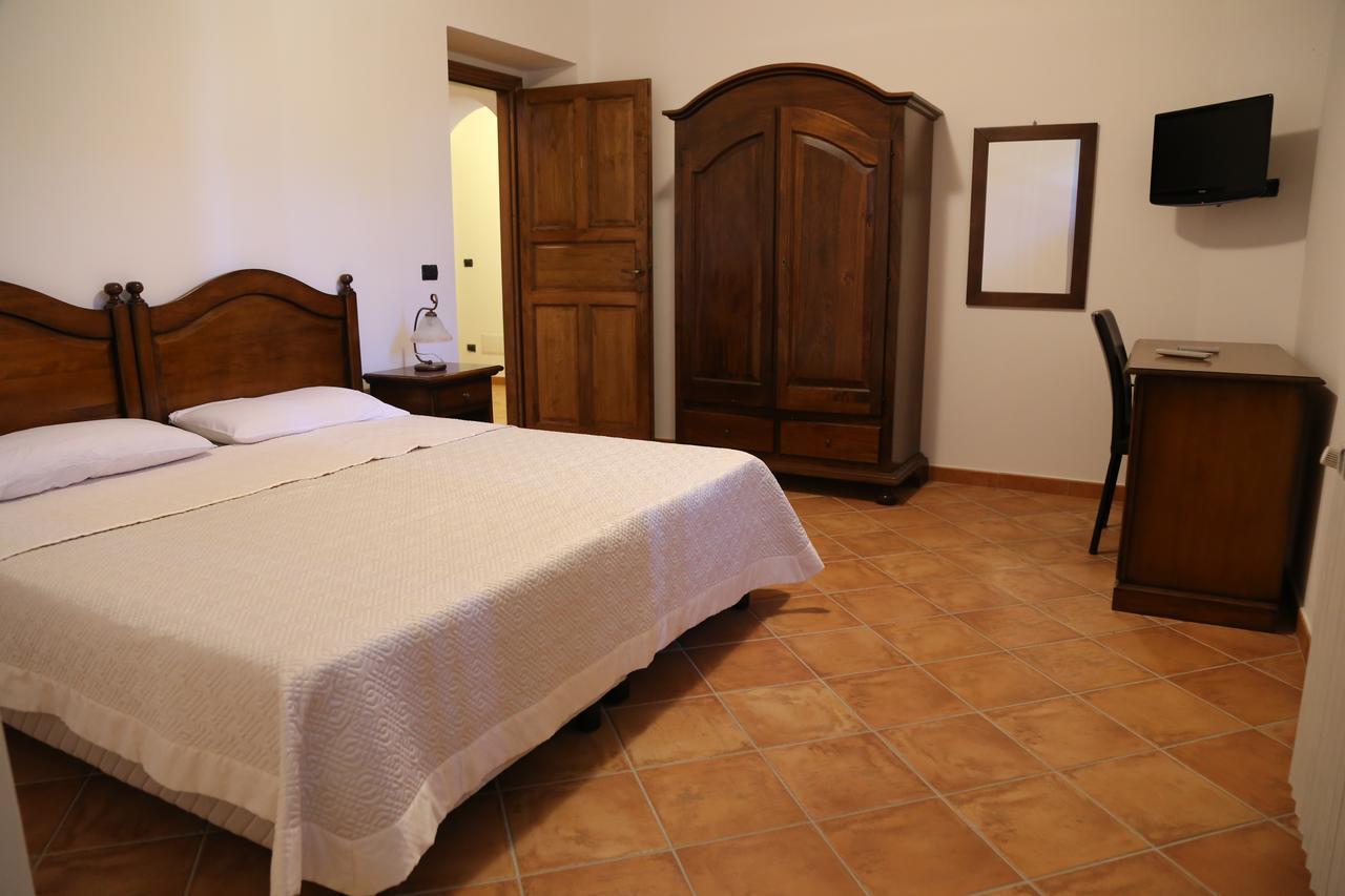 Agriturismo Pirara Sant'Angelo  Εξωτερικό φωτογραφία