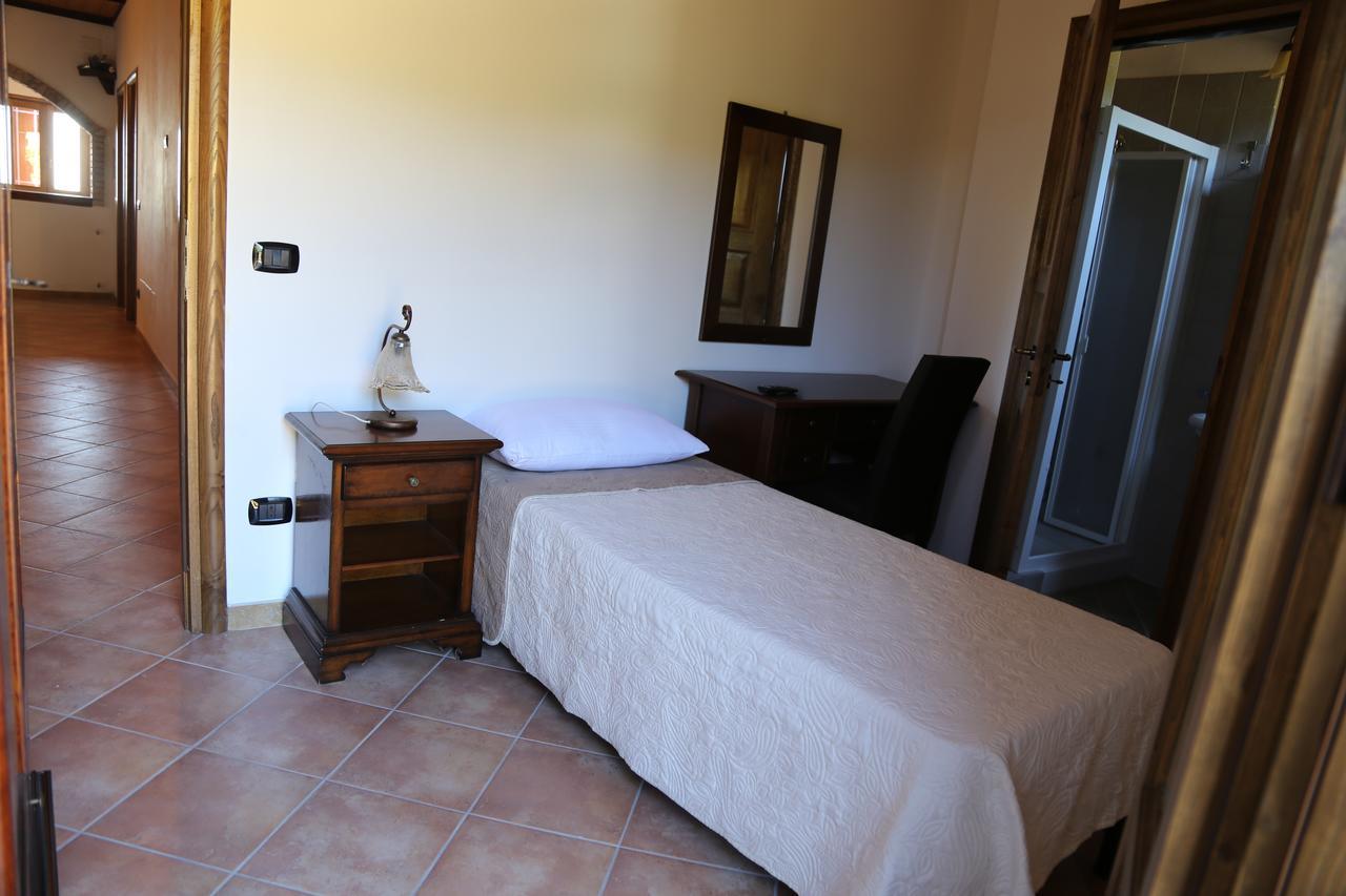 Agriturismo Pirara Sant'Angelo  Εξωτερικό φωτογραφία