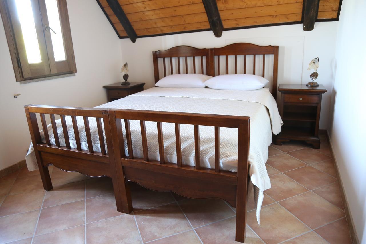 Agriturismo Pirara Sant'Angelo  Εξωτερικό φωτογραφία